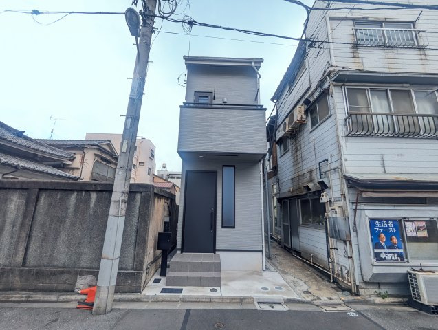 台東区西浅草１丁目の戸建の外観