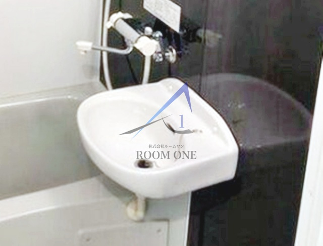 スカイレジデンスの洗面所|洗面台です。