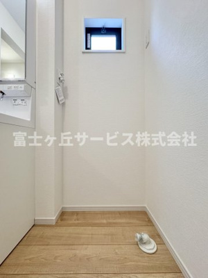 【ランドリースペース】 | 静岡市駿河区西脇 3期 新築一戸建て | 洗濯機置き場です