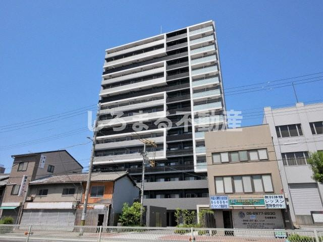 アドバンス大阪バレンシアの外観