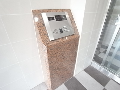 【エントランス】 | We Tsudanuma