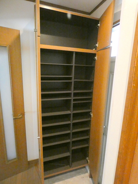 グリーンタウンの玄関|シューズボックス