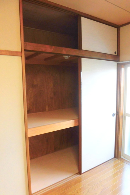 グリーンタウンの収納|押入れタイプ・豊富な収納♪