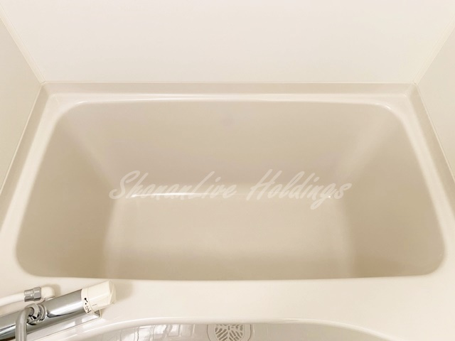 平塚市榎木町の賃貸マンションの浴室