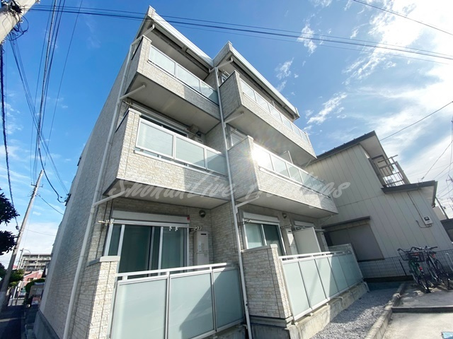 平塚市榎木町の賃貸マンションの外観|おしゃれな外観です♪