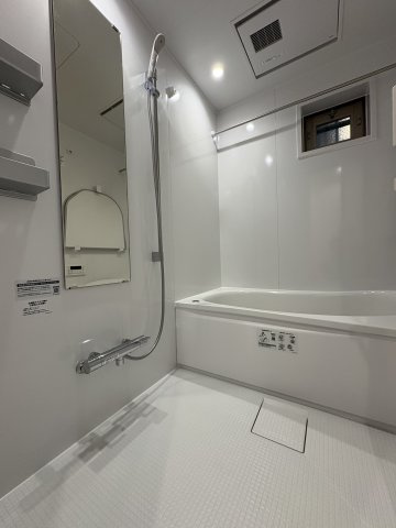 KAMAKURA WOOD LIVING — 材木座の上質リノベの浴室