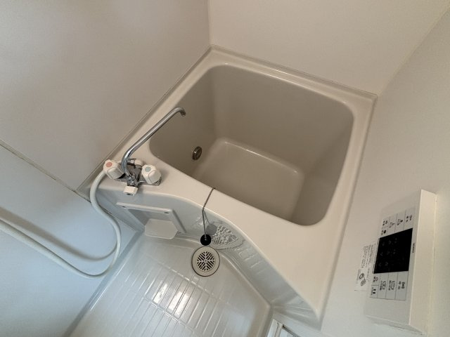 メゾンルクール高円寺の浴室