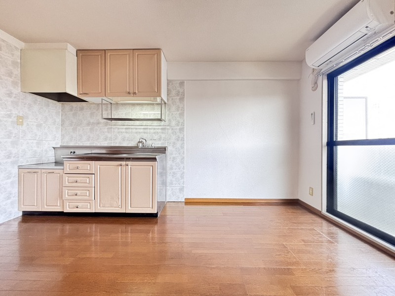 プレジオ坂本の居間・リビング