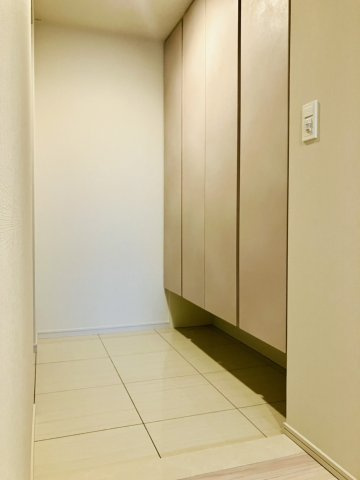 メトライズ森ノ宮中央の玄関