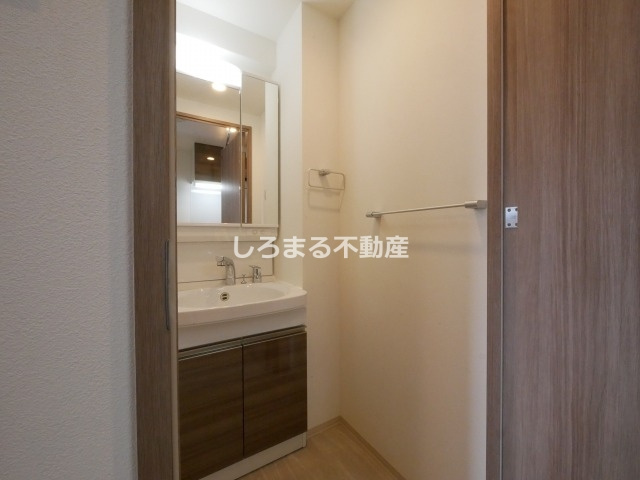 Alivis福島海老江の洗面所