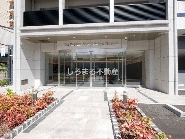 Alivis福島海老江のエントランス