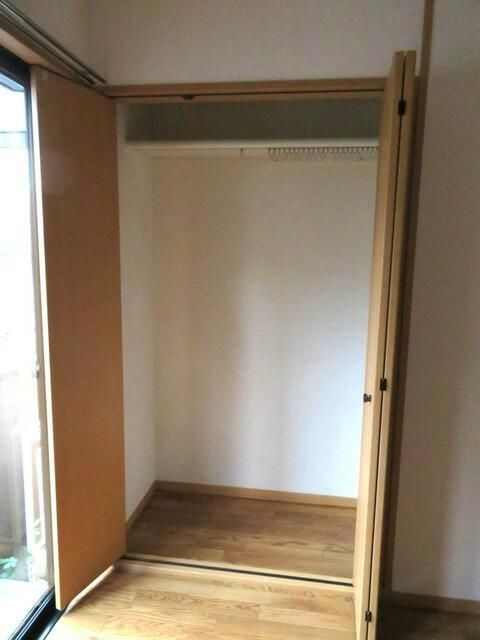 リースランド十条の収納