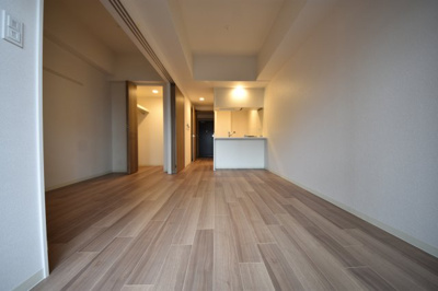 【居間・リビング】 | エスライズ神戸三宮山手通弐番館