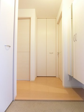 ライトフレーバー千里丘の玄関