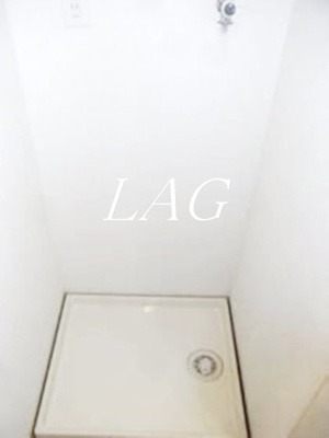 【設備】 | ディ・クオーレ | 室内洗濯機置き場です。