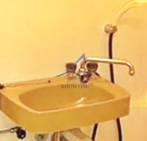 甲州ビルの洗面所|洗面台です。