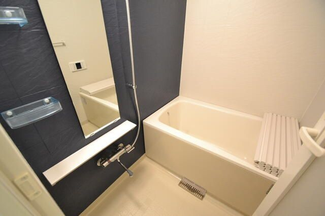 プレシャス音羽の浴室