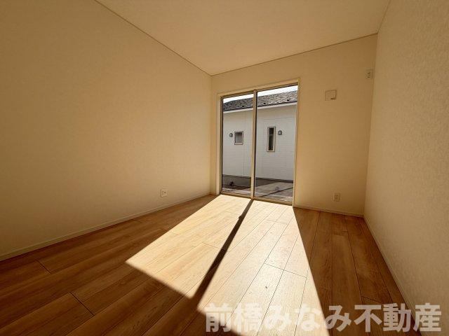 高崎市箕郷町白川第2　２号棟(全６棟)　クレイドルガーデン　新築建売分譲の洋室|洋室です