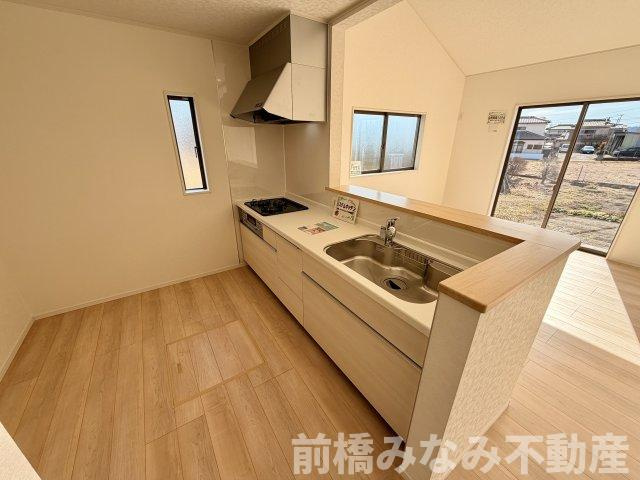 【新築平屋】高崎市箕郷町白川第2　１号棟(全６棟)　クレイドルガーデン　新築建売分譲のキッチン|お料理しやすいキッチンです