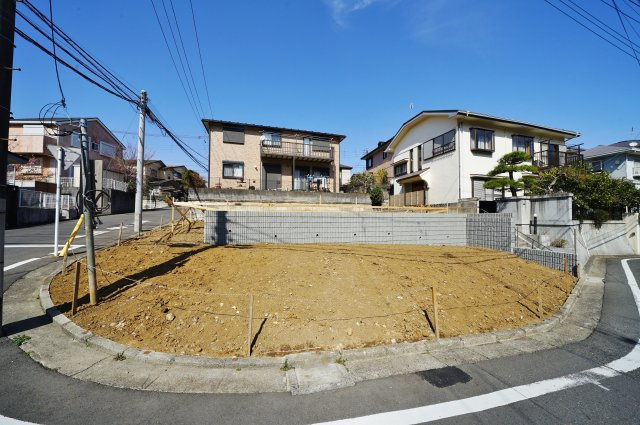 【横浜市旭区今宿1丁目4-1新築戸建て】★仲介手数料無料★（中沢小学校・旭中学校）