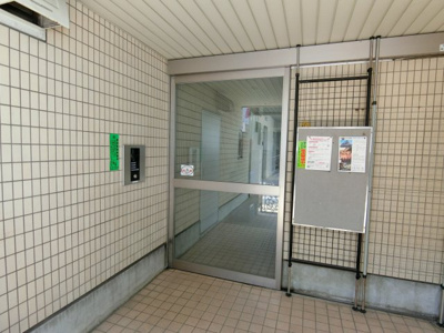 【エントランス】 | エステート西山