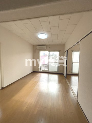 【洋室】 | エステート西山