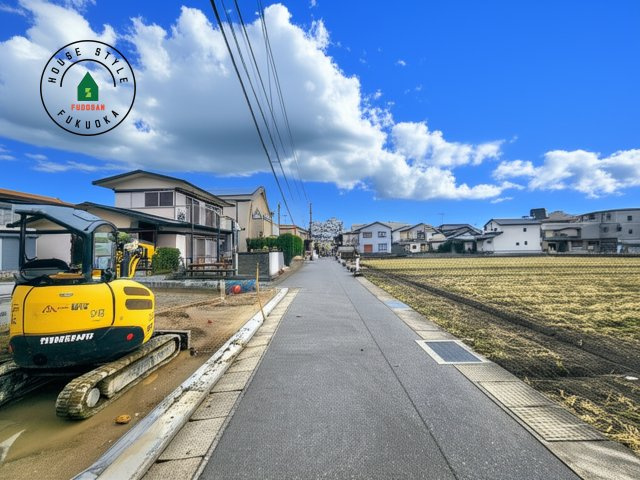 福岡市西区下山門1丁目第1-2棟（1号棟）の前面道路含む現地写真|前面道路です。