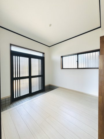 太田市茂木町　中古住宅の洋室