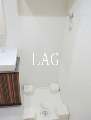 【設備】 | アゼスト堀切菖蒲園Ⅱ | 室内洗濯機置き場です。