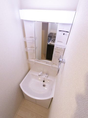 ハーモニーテラス宮本町Ⅳの独立洗面台|※同シリーズ参考写真