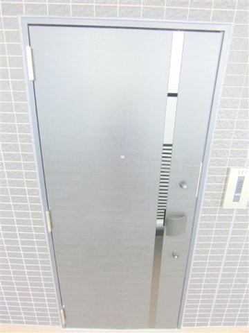 メイクスデザイン糀谷アジールコートの玄関