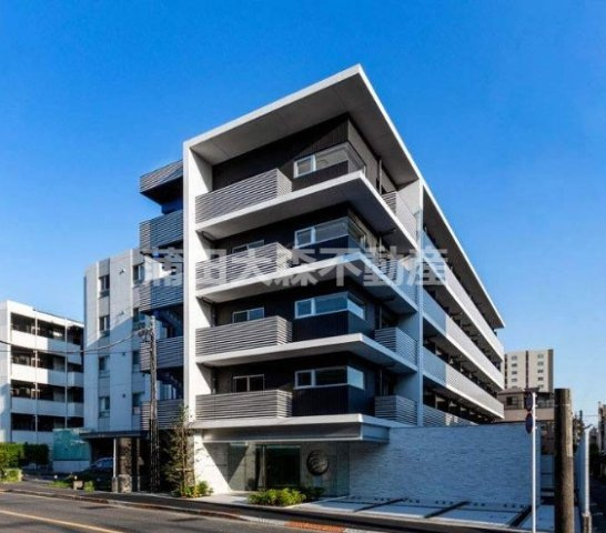 メイクスデザイン糀谷アジールコートの外観|2019年5月築　RC鉄筋コンクリート造地上5階建て1K～1LDK総戸数48戸インターネット無料
京急空港線糀谷駅最寄りの東京都大田区本羽田2丁目　オートロック宅配BOXゴミ捨て場付分譲賃貸！
