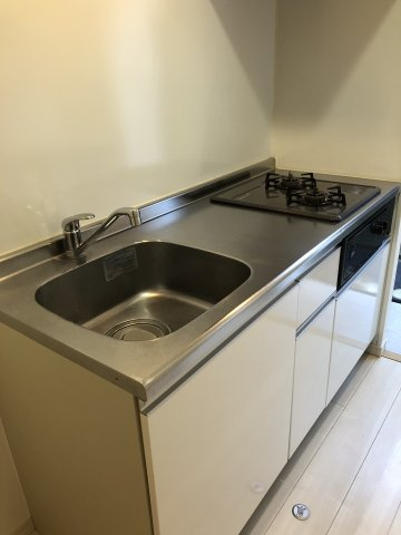 ラポーラ末広町のキッチン|※写真は別の部屋です