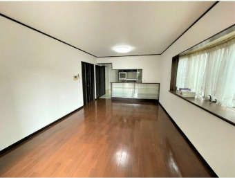 【居間・リビング】 | 柏市旭町2丁目貸家