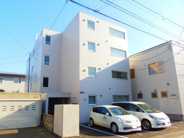 クロノスの外観