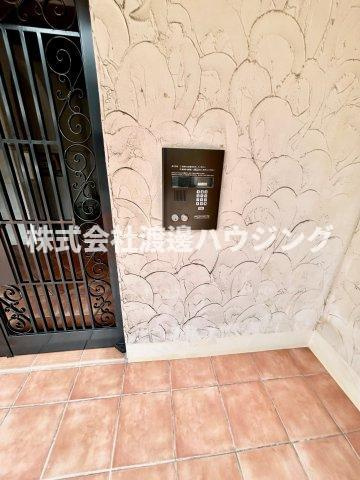 カサ・ソル・パティオB棟のセキュリティ|オートロックで安心