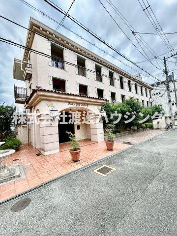 カサ・ソル・パティオB棟の外観