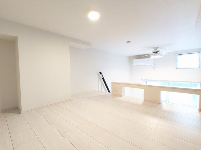 エイチワイコネクト東大泉の内装