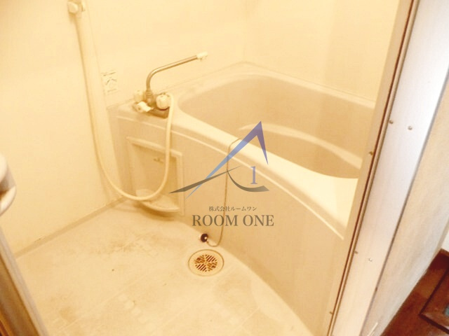 シェリエ中目黒の浴室|お風呂です。