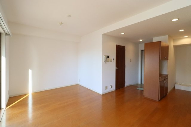 フリーディオ神楽坂の洋室