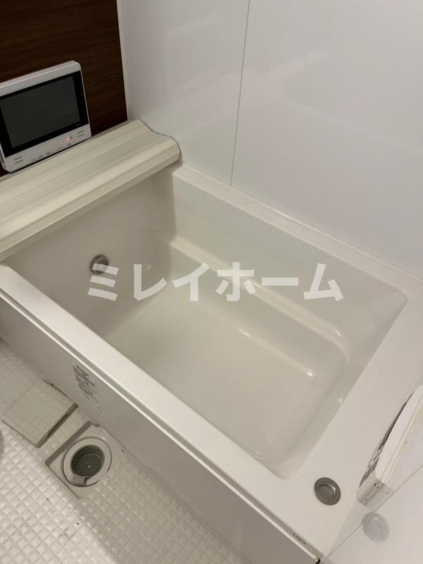 ドムス・スタイル武蔵小山の浴室