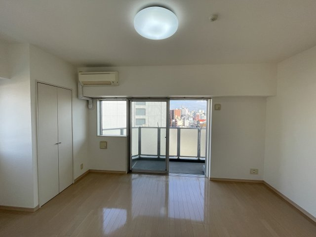 クレアール巣鴨の居間・リビング