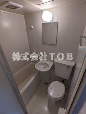 【浴室】 | クレセントハイム | ※別号室参考写真