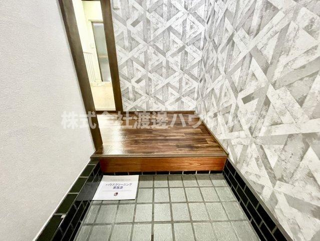 加島2丁目貸家の玄関