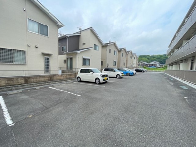 【駐車場】 | マリオーネ八千代