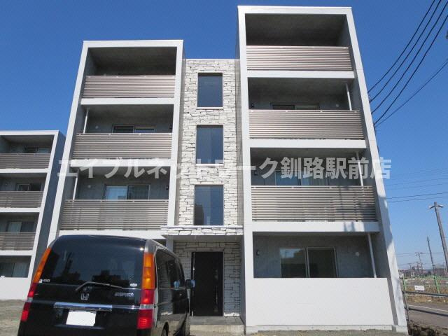 セントポプラの外観