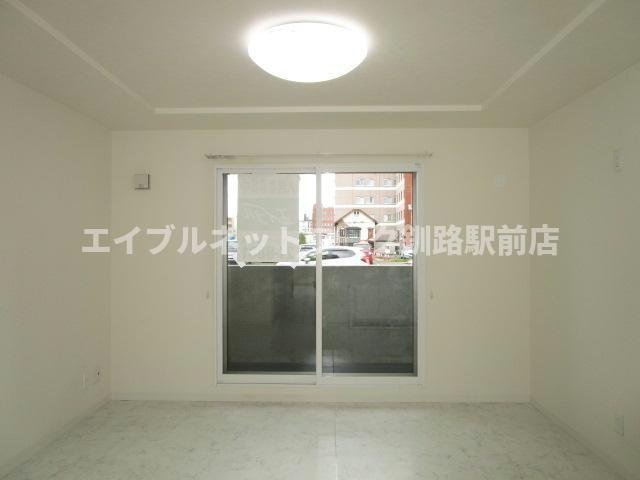 セントポプラの居間・リビング