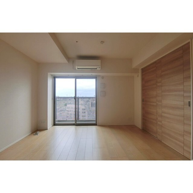 プライムアーバン津田沼の居間・リビング