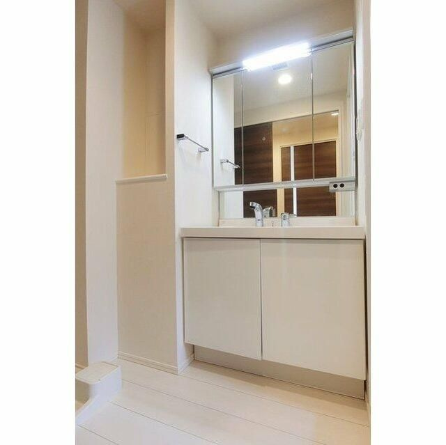 プライムアーバン津田沼の独立洗面台