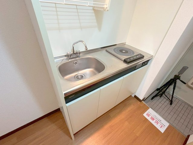 ノルデンハイム上新庄2のキッチン